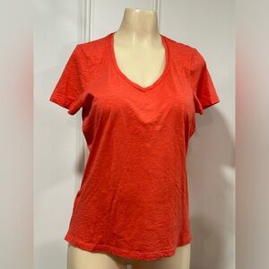 Eddie Bauer Ladies Size Medium V-Neck Short Sleeve T-Shirt,  (Red)